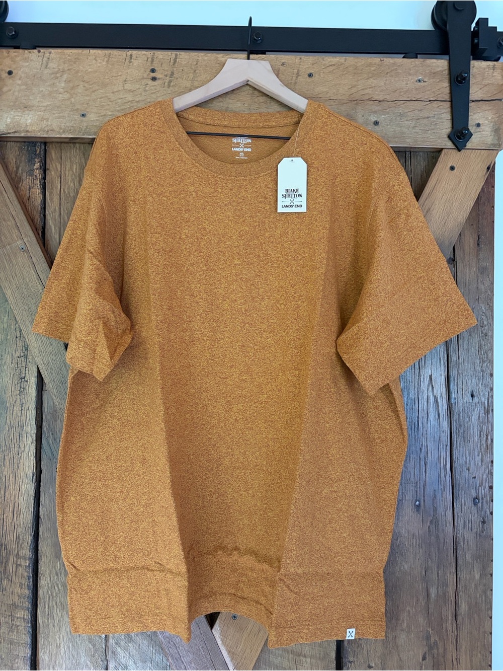 NWT Lands End / Blake Shelton Collaboration Men’s XXL Heathered Camel Crewneck T
